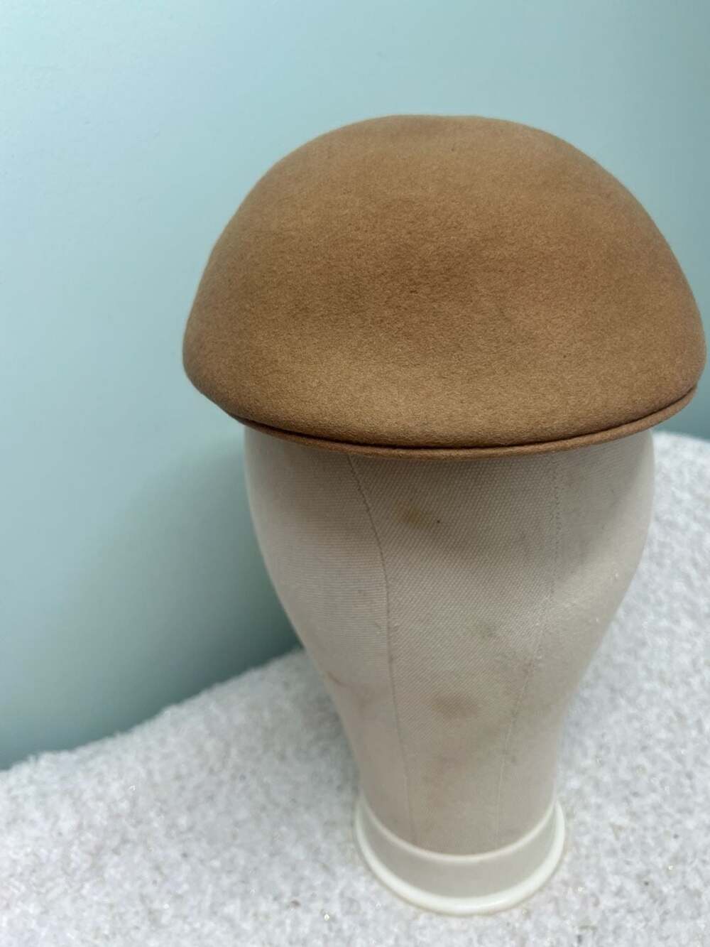 Vintage Royal Ascot Tan 100% Wool Duckbill Ivy Flat Cap